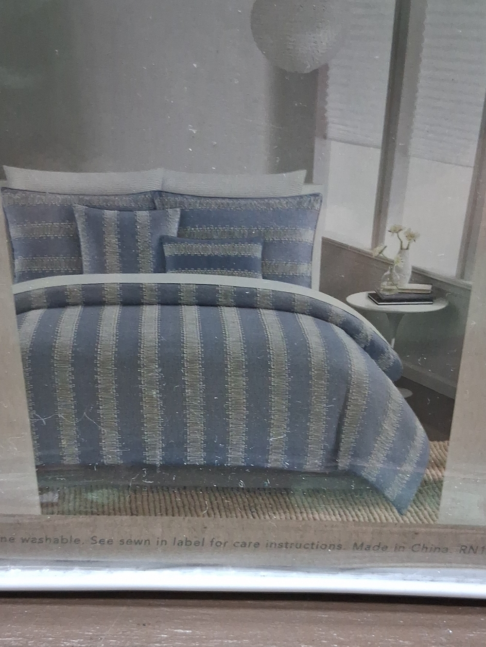 Luxury 3 Piece Set,‎ Includes: Full/Queen Duvet Cover, And 2 Shams